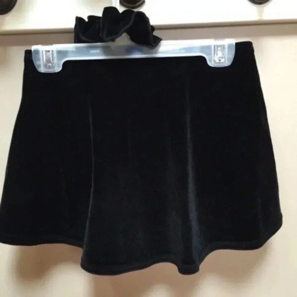 Figure Skating  Skirt Lot - Picture 4 of 15